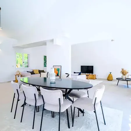 Villa Saint Maymes אנטיב